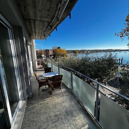 Front Lake Apartment باردولينو المظهر الخارجي الصورة