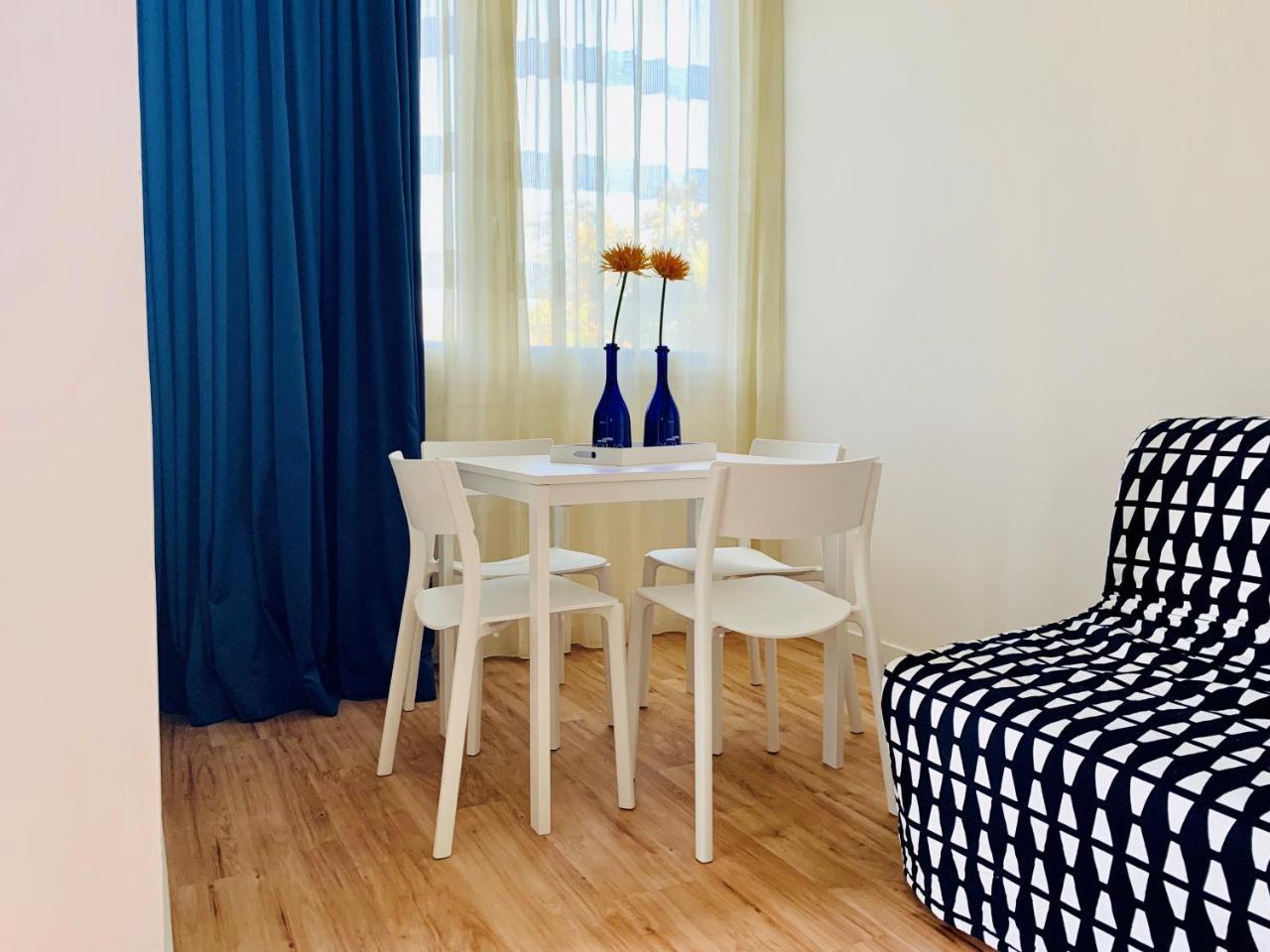Front Lake Apartment باردولينو المظهر الخارجي الصورة