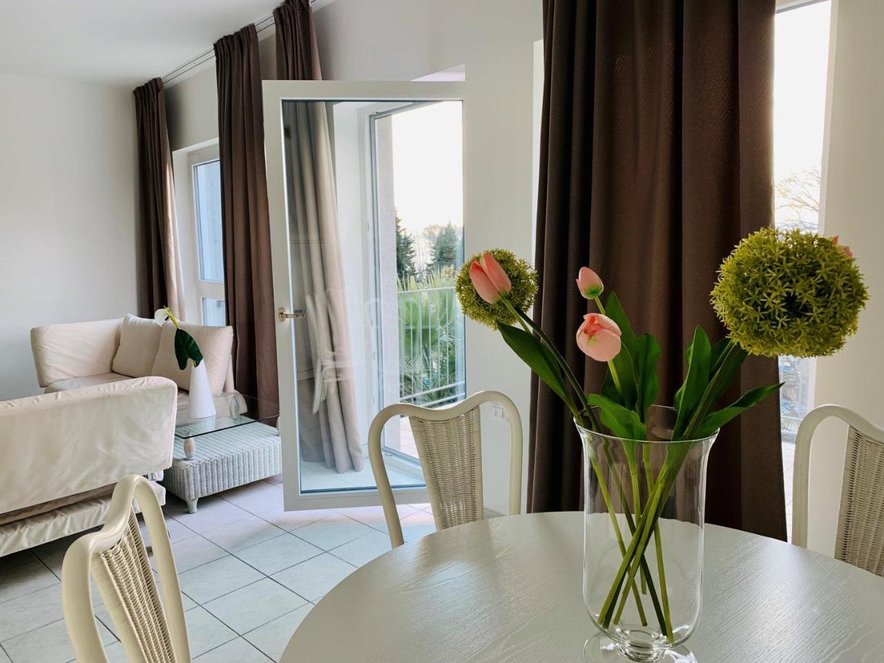 Front Lake Apartment باردولينو المظهر الخارجي الصورة