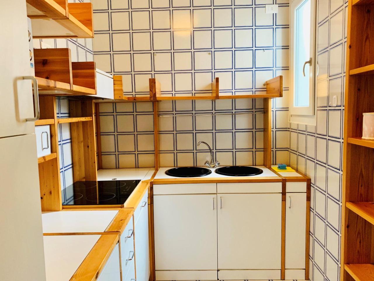 Front Lake Apartment باردولينو المظهر الخارجي الصورة