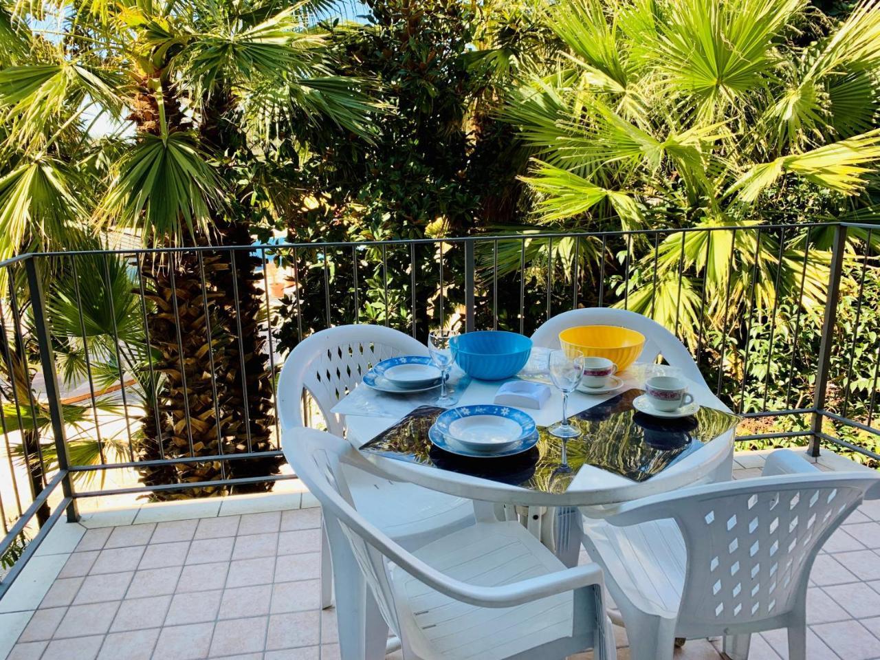 Front Lake Apartment باردولينو المظهر الخارجي الصورة