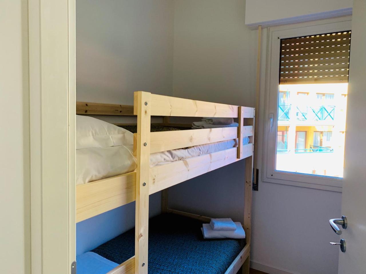 Front Lake Apartment باردولينو المظهر الخارجي الصورة
