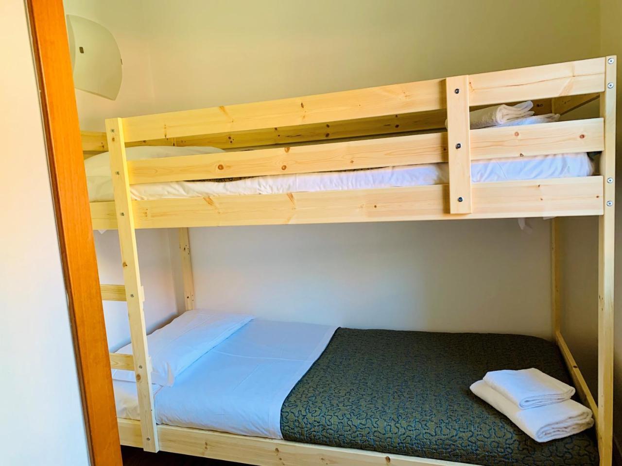 Front Lake Apartment باردولينو المظهر الخارجي الصورة